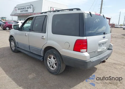 2005 Ford Expedition Xlt from USA, damaged, VIN 1FMPU15505LA10901